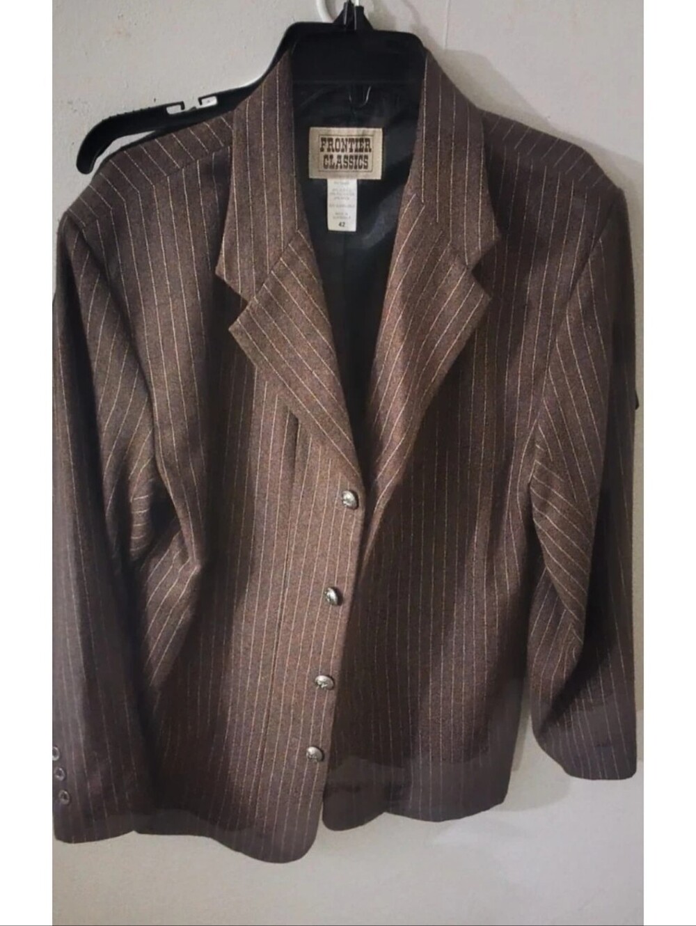 Frontier Classics Tucson Coat Men Size 42 Wool Silver Buttons Brown Pinstripe